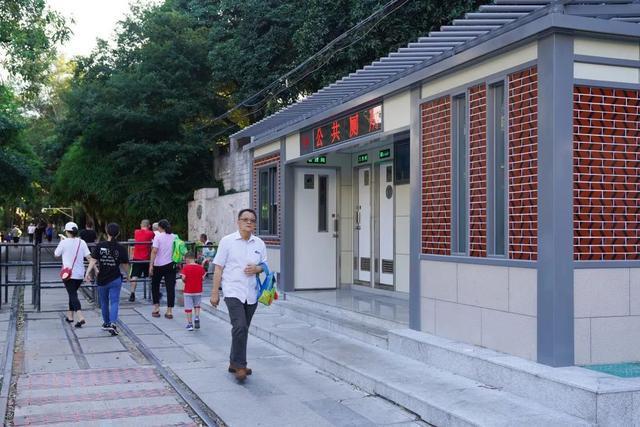 鐵路文化公園沿線五座公廁完成升級(jí)